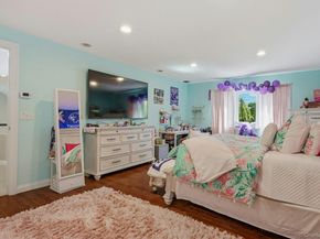 10 Fox Meadow Lane, Lloyd Harbor NY 11743
