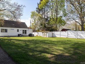 51 Louis Drive, Farmingdale NY 11735