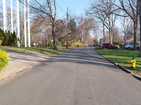 30 Birchwood Lane, Hartsdale NY 10530