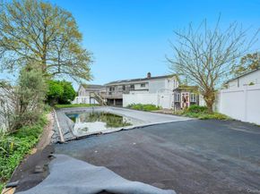 2566 Nelson Drive, Seaford NY 11783