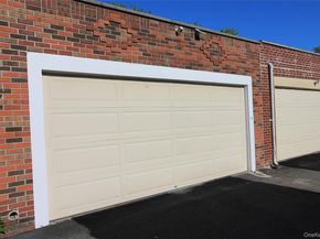 65-10 78th Street, Middle Village NY 11379