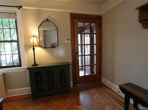 65-10 78th Street, Middle Village NY 11379