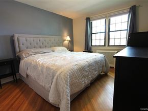 65-10 78th Street, Middle Village NY 11379