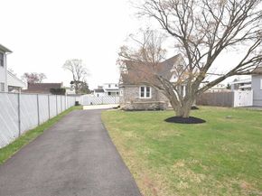 229 14th Street, West Babylon NY 11704