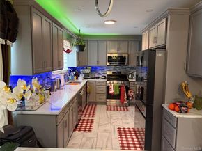 2518 Deerfield Road, Far Rockaway NY 11691