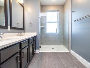 631 Marina Pointe Drive 631, East Rockaway NY 11518