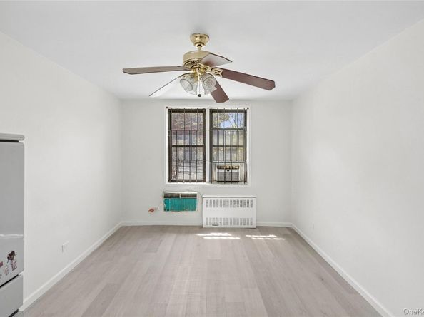 86-04 Grand Ave 2D, Elmhurst NY 11373