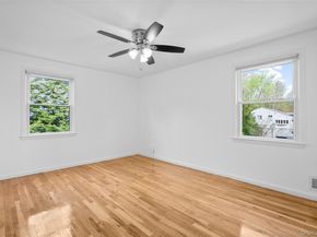 22 Rogers Drive, New Rochelle NY 10804