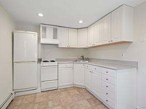 29 Potter Lane, Halesite NY 11743