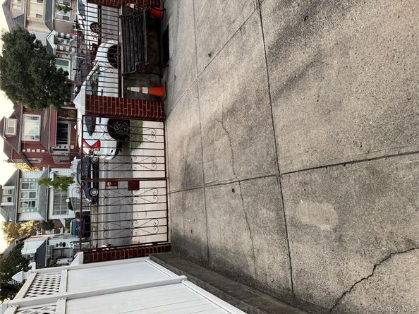 11435 130th Street, South Ozone Park NY 11420