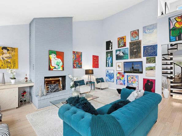 514 Pantigo Road 22, East Hampton NY 11937