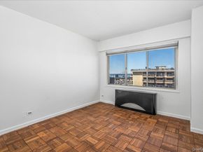 18-15 215th Street 17L, Bayside NY 11360