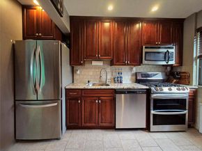 155-29 81st Street 32, Howard Beach NY 11414
