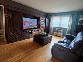 155-29 81st Street 32, Howard Beach NY 11414