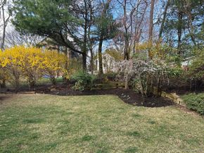40 Clubhouse Drive, Rocky Point NY 11778