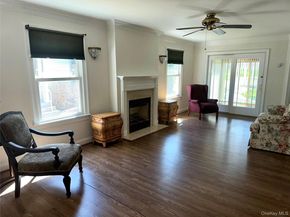 5 White Oak Court 5, Coram NY 11727