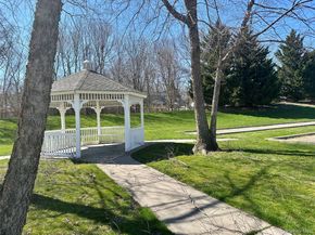 5 White Oak Court 5, Coram NY 11727