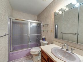 3 Jenny Lane, Holtsville NY 11742