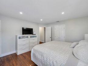 46 Serene Place, Hauppauge NY 11788