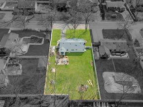 46 Serene Place, Hauppauge NY 11788