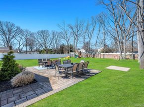 46 Serene Place, Hauppauge NY 11788