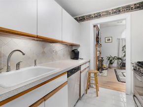 24 Leisure Way, Mohegan Lake NY 10547