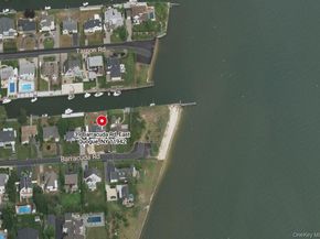 39 Barracuda Road, East Quogue NY 11942
