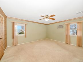 33 Parkdale Drive, Farmingdale NY 11735