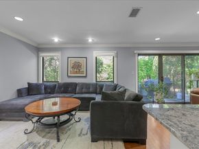 62 Wimbledon Drive, Roslyn NY 11576