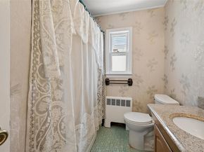 2961 Allon Street, Oceanside NY 11572