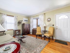 1027 Van Buren Avenue, Franklin Square NY 11010
