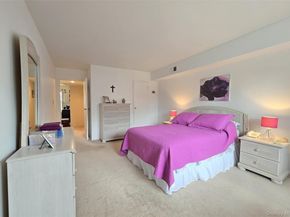 655 Middle Country Road 22E2, Coram NY 11727