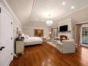 7 Ridgeview Circle, Armonk NY 10504