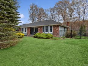 61 Griffin Drive, Mount Sinai NY 11766