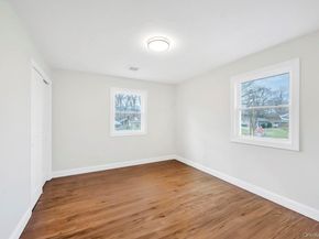 339 Avenue B, Ronkonkoma NY 11779