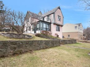 88 Stockbridge Road, Yonkers NY 10710