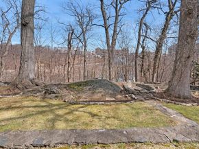 88 Stockbridge Road, Yonkers NY 10710