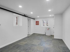88 Stockbridge Road, Yonkers NY 10710