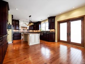 1137 Northern Boulevard, Baldwin Harbor NY 11510