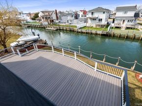 1137 Northern Boulevard, Baldwin Harbor NY 11510