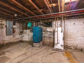 704 S 5th Street, Lindenhurst NY 11757