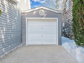 704 S 5th Street, Lindenhurst NY 11757