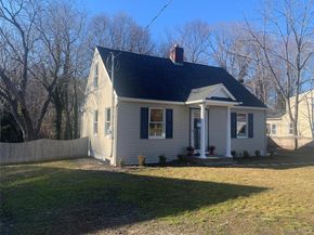 6 Acorn Lane, Stony Brook NY 11790