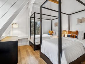 70 Glenview Drive, Southampton NY 11968