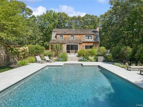 70 Glenview Drive, Southampton NY 11968