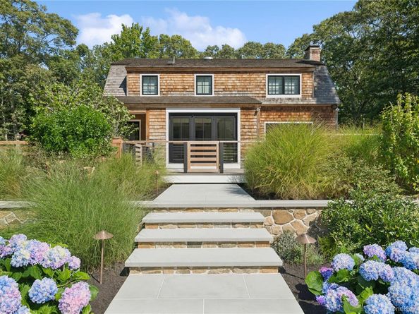 70 Glenview Drive, Southampton NY 11968