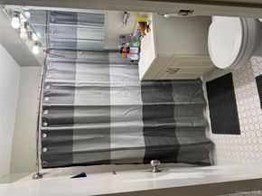 20 Wendell Street 18A, Hempstead NY 11550