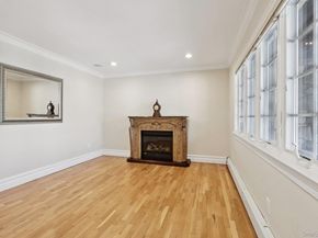 10 Foxwood Lane, Thornwood NY 10594