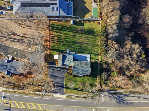 1547 Walt Whitman Road, Melville NY 11747