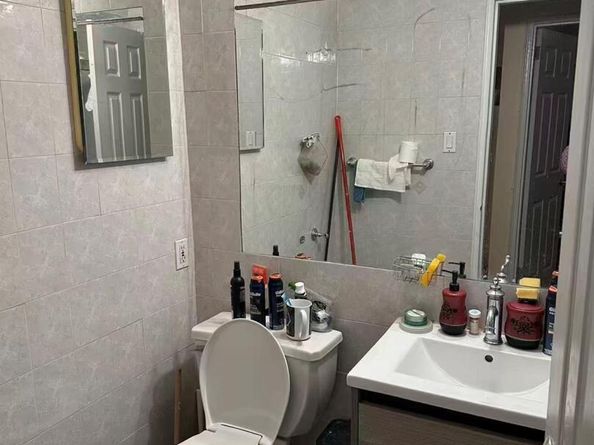 6739 150th Street 350B, Kew Garden Hills NY 11367